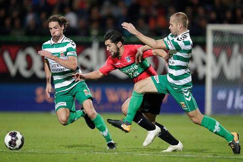 字母哥在比 字母哥在比