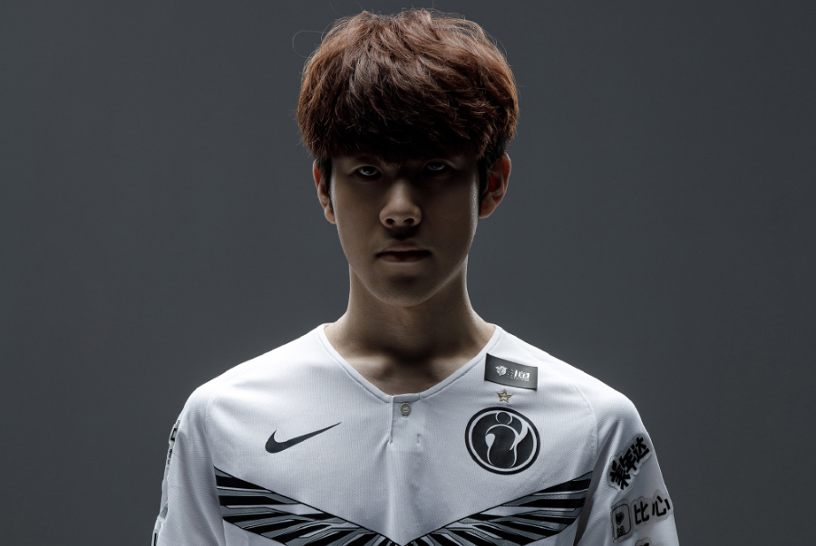 球迷带来了 球迷带来了