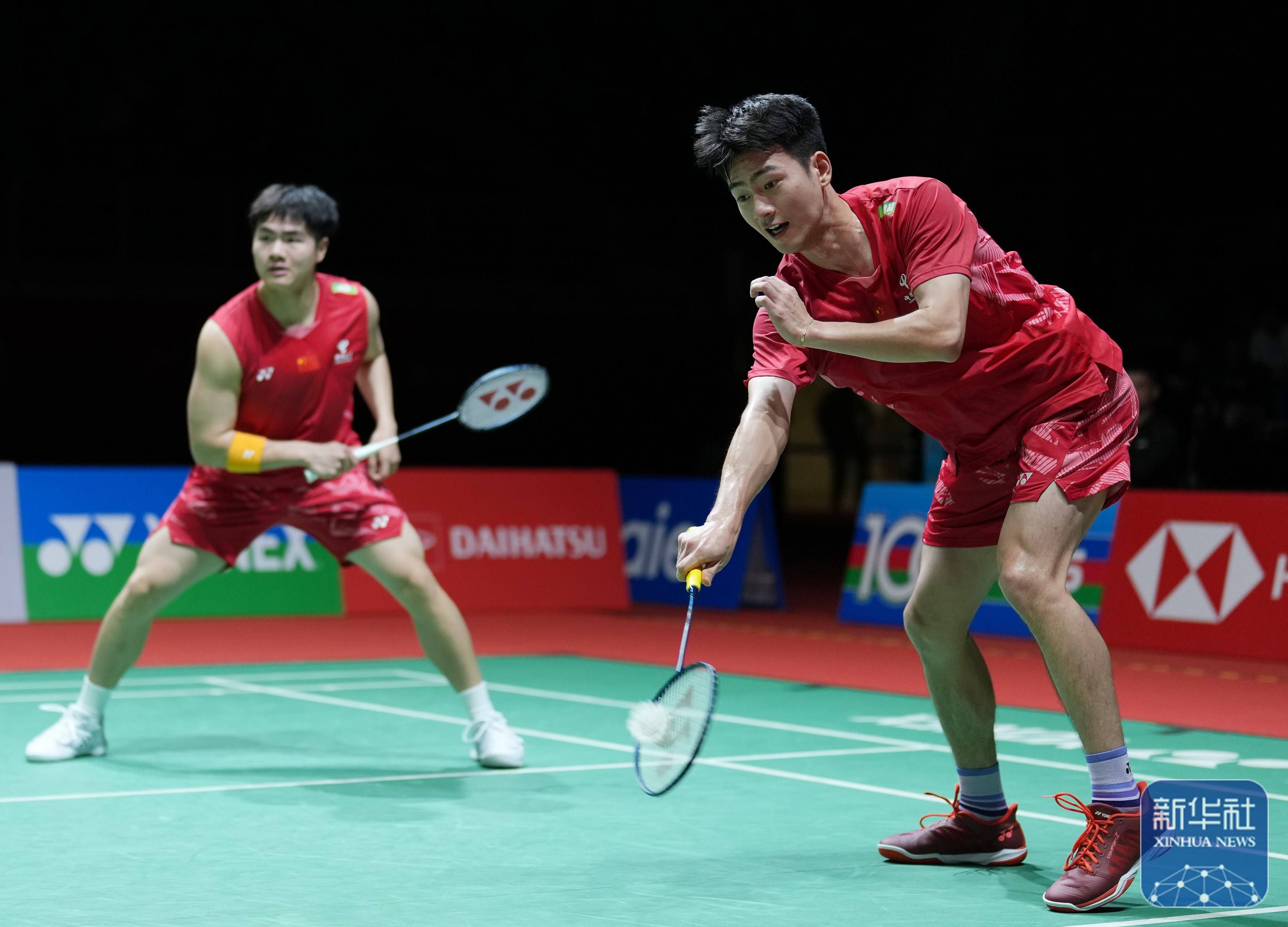 她们个人的 她们个人的