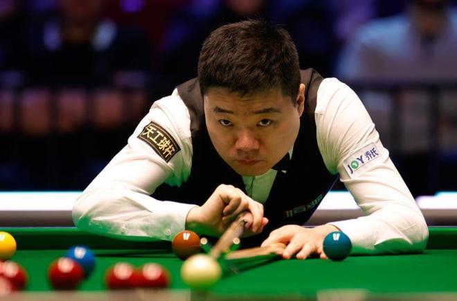 和观众关注 和观众关注